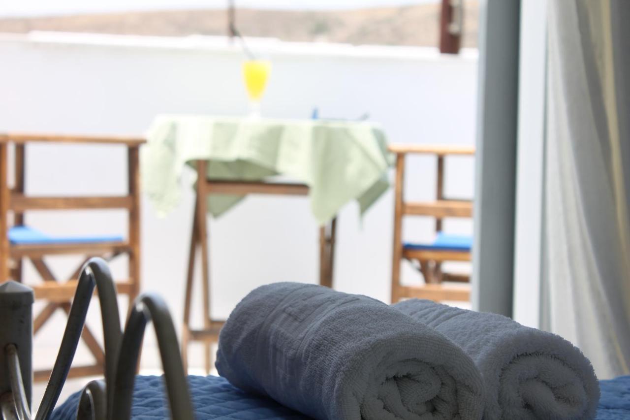 V-Rooms In Milos Cyclades Pollonia Eksteriør billede