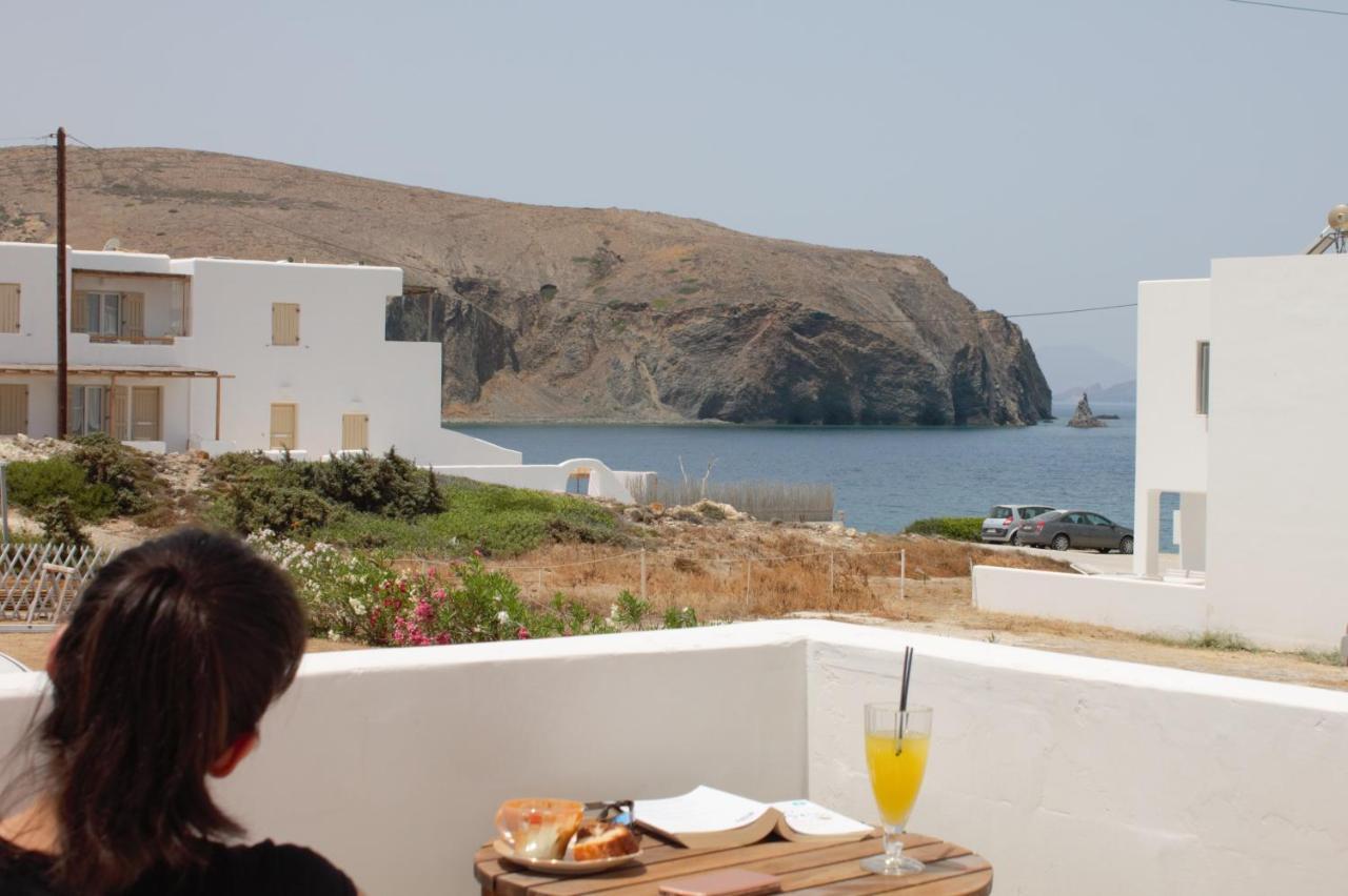 V-Rooms In Milos Cyclades Pollonia Eksteriør billede